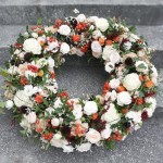 Wieniec rzymski jesienny na cmentarz