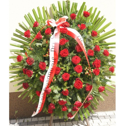 klasyczny wieniec z róż