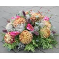 elegancka ikebana na pogrzeb